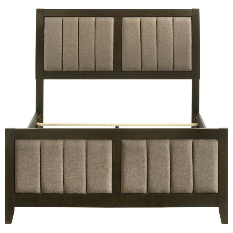Wilkes - Upholstered Bed