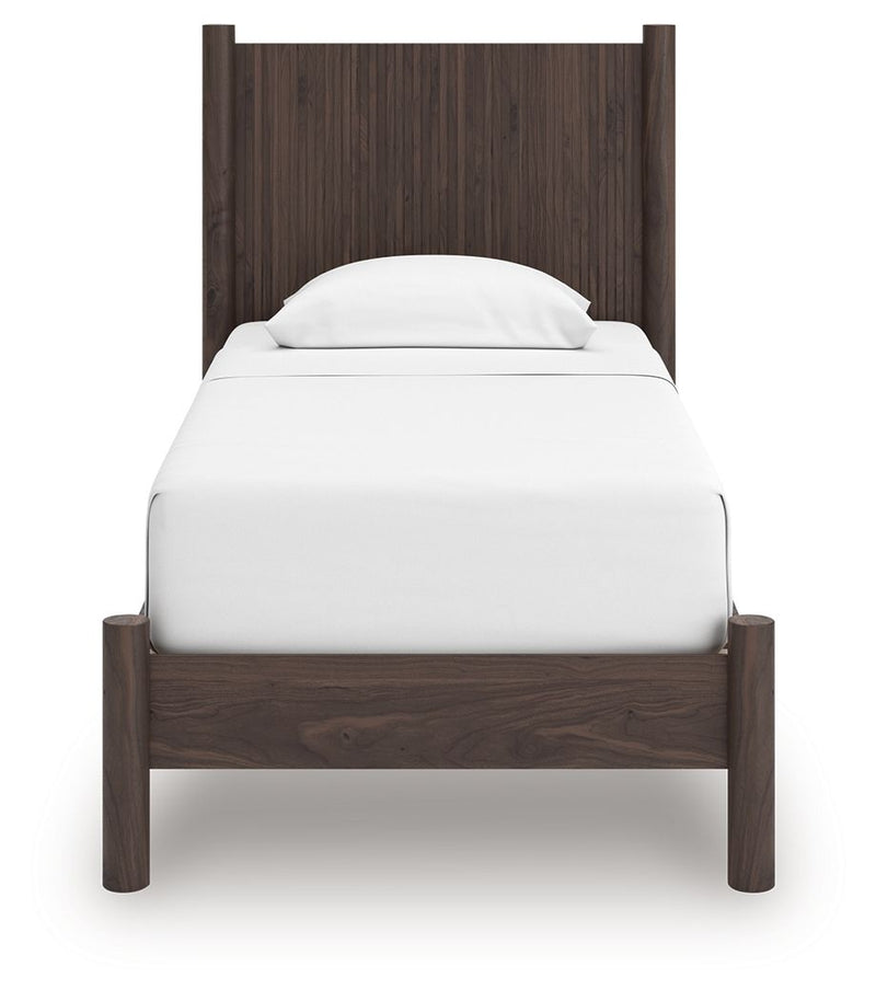 Pamytta - Panel Platform Bed